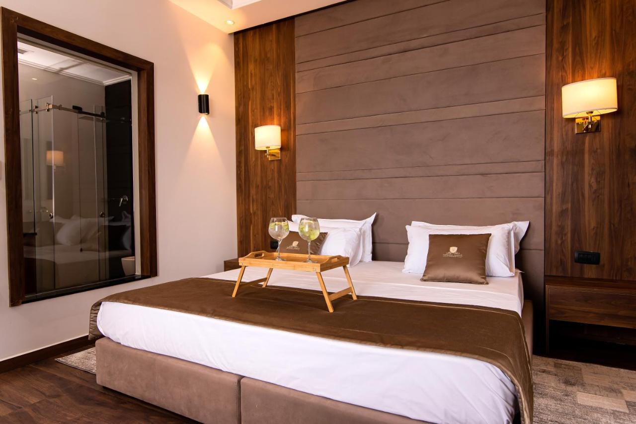 Deluxe & Executive Spa By Rafaelo Shengjin Exterior photo